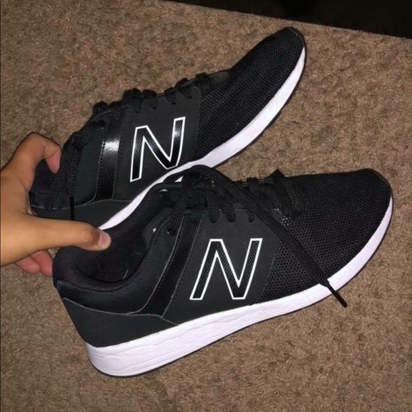 New balance running shoes - Picture 1 of 2